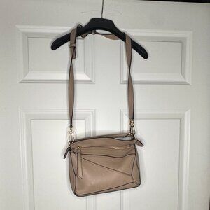 Loewe Small Puzzle Edge Bag in Paute – Like New 100% Authentic